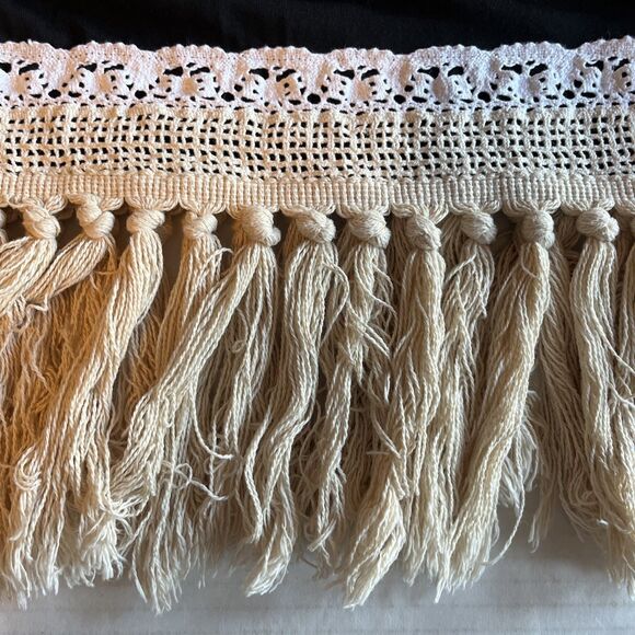 VaVa by Joy Han USA Top Women’s M Black Tank Lace Crochet Trim Beige Fringe Chic - Picture 6 of 8